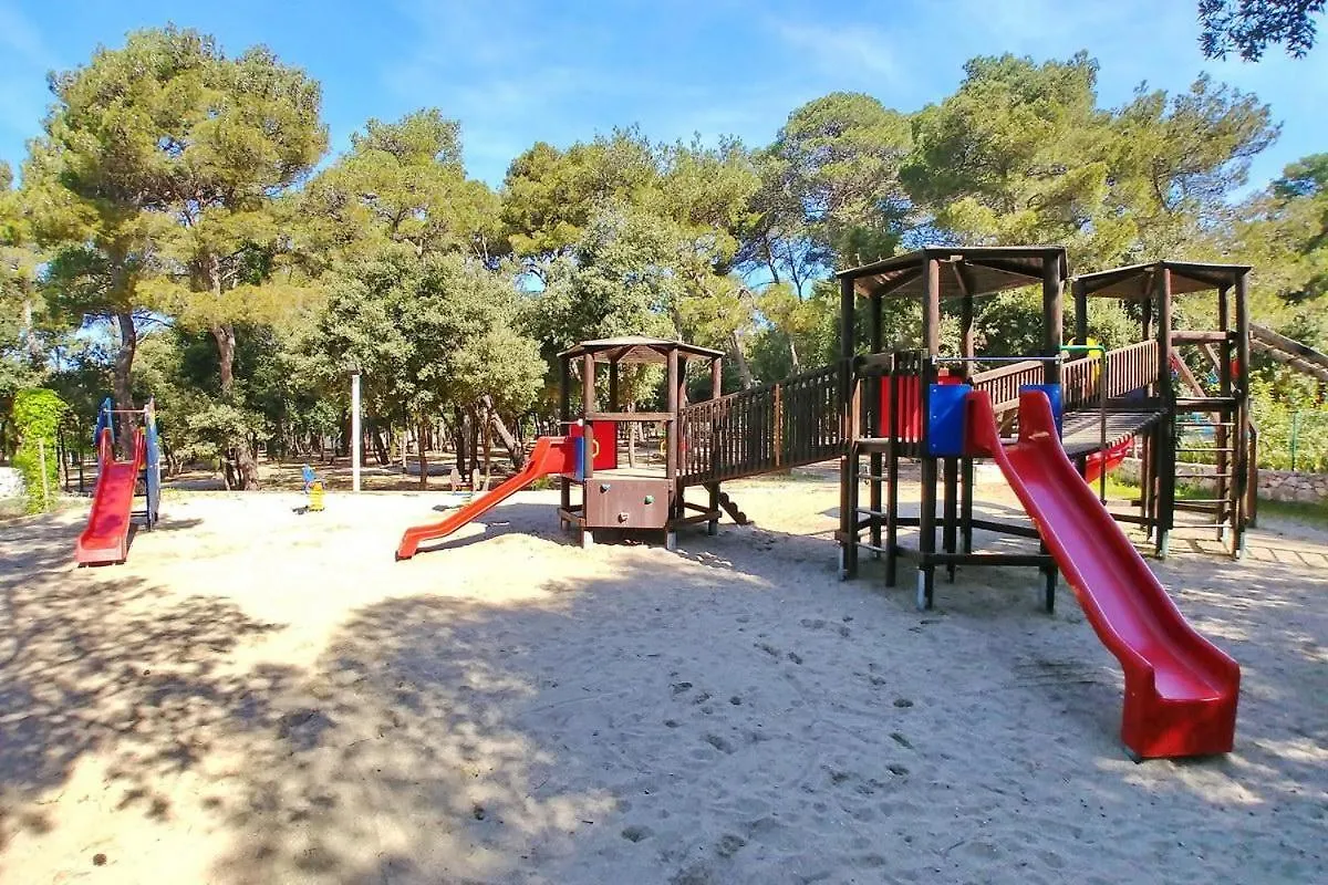Mobile Home Maris Biograd Na Moru Feriehus