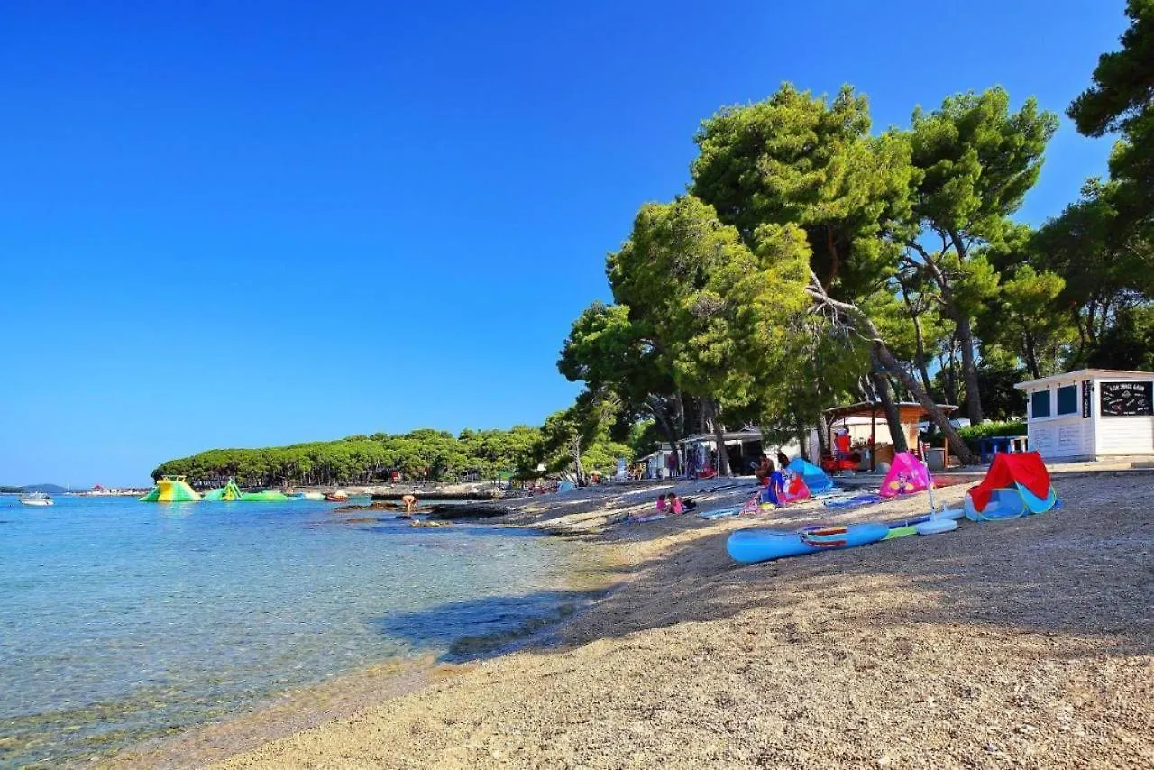 Feriehus Mobile Home Maris Biograd Na Moru