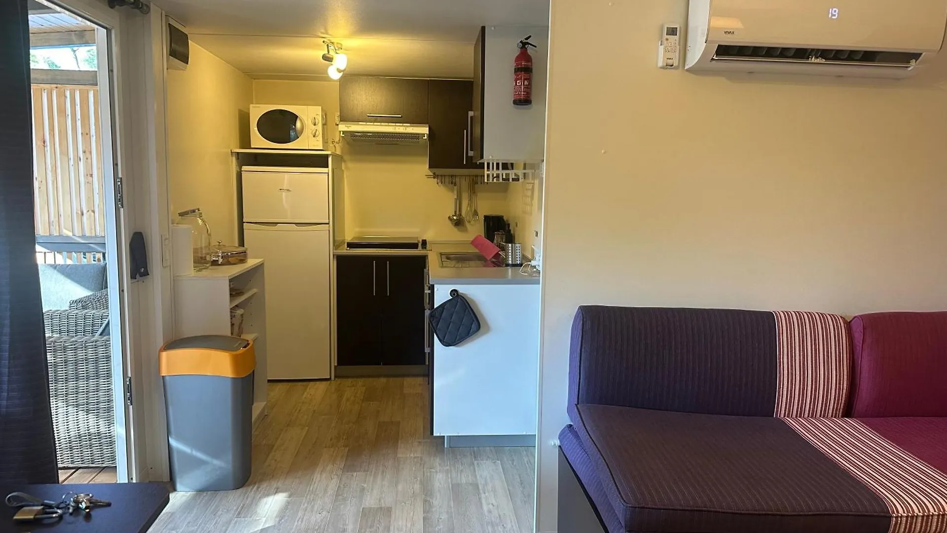 Mobile Home Maris Biograd Na Moru Feriehus