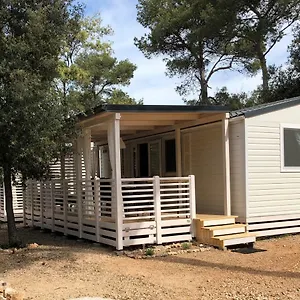 4* Kamp Summertime By Pearl Of The Biograd
